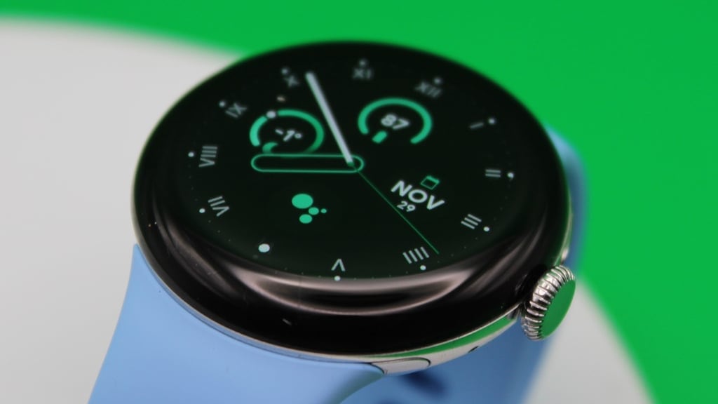 Gemini ya responde en el Pixel Watch 7 sin conexión: qué se puede hacer y qué todavía no