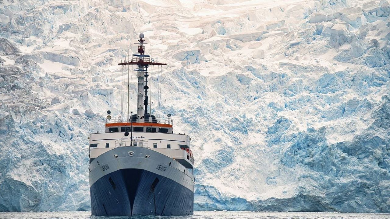 Expediciones a la Antártida desde Ushuaia: desembarcos que dependen del clima y del estado del mar