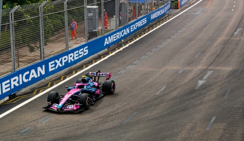 Verstappen se comió Marina Bay y Colapinto quedó varado a dos curvas de empezar