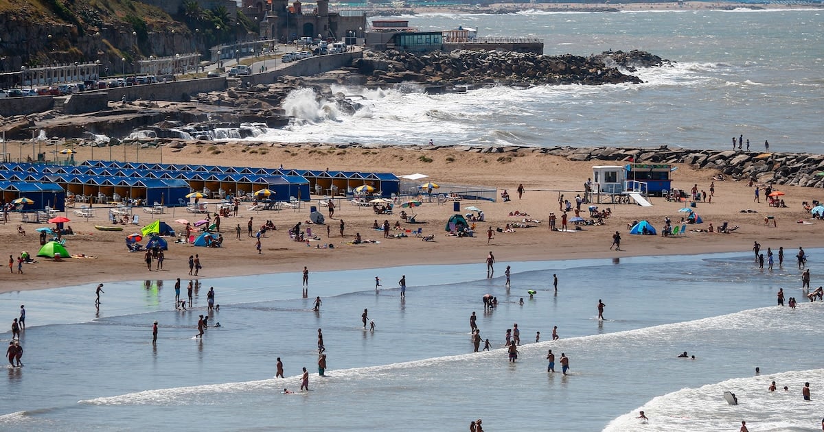 Reforma laboral: cómo se reorganizan las vacaciones y qué cambia en el pago del sueldo anual complementario