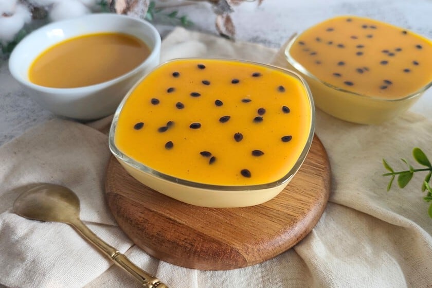 Una mousse de maracuyá que se banca el calor: fresca, fácil y sin prender el horno