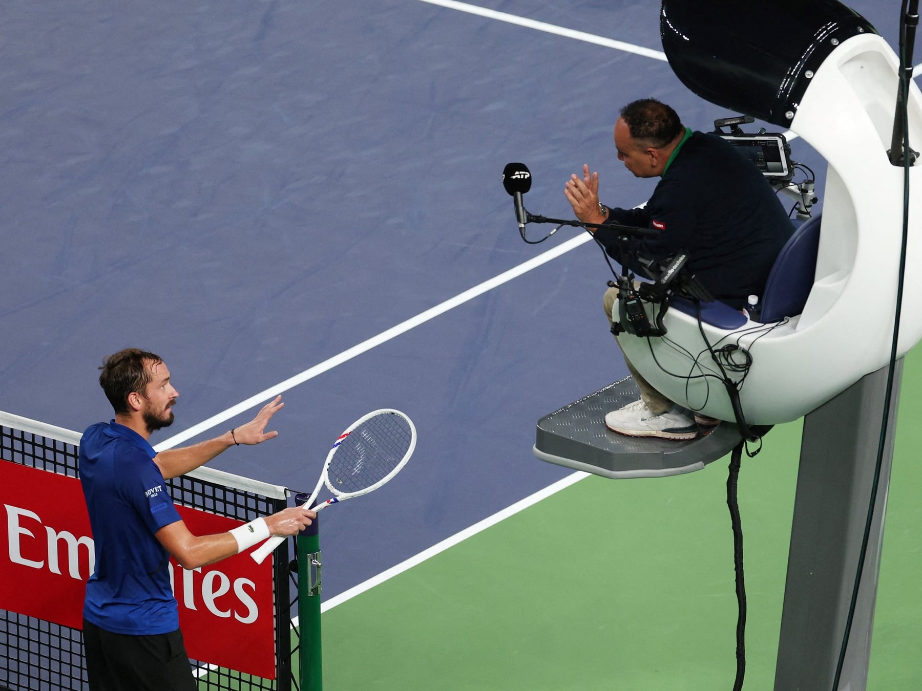 Medvedev quiso jubilarse en Shanghái si no le mostraban la pelota
