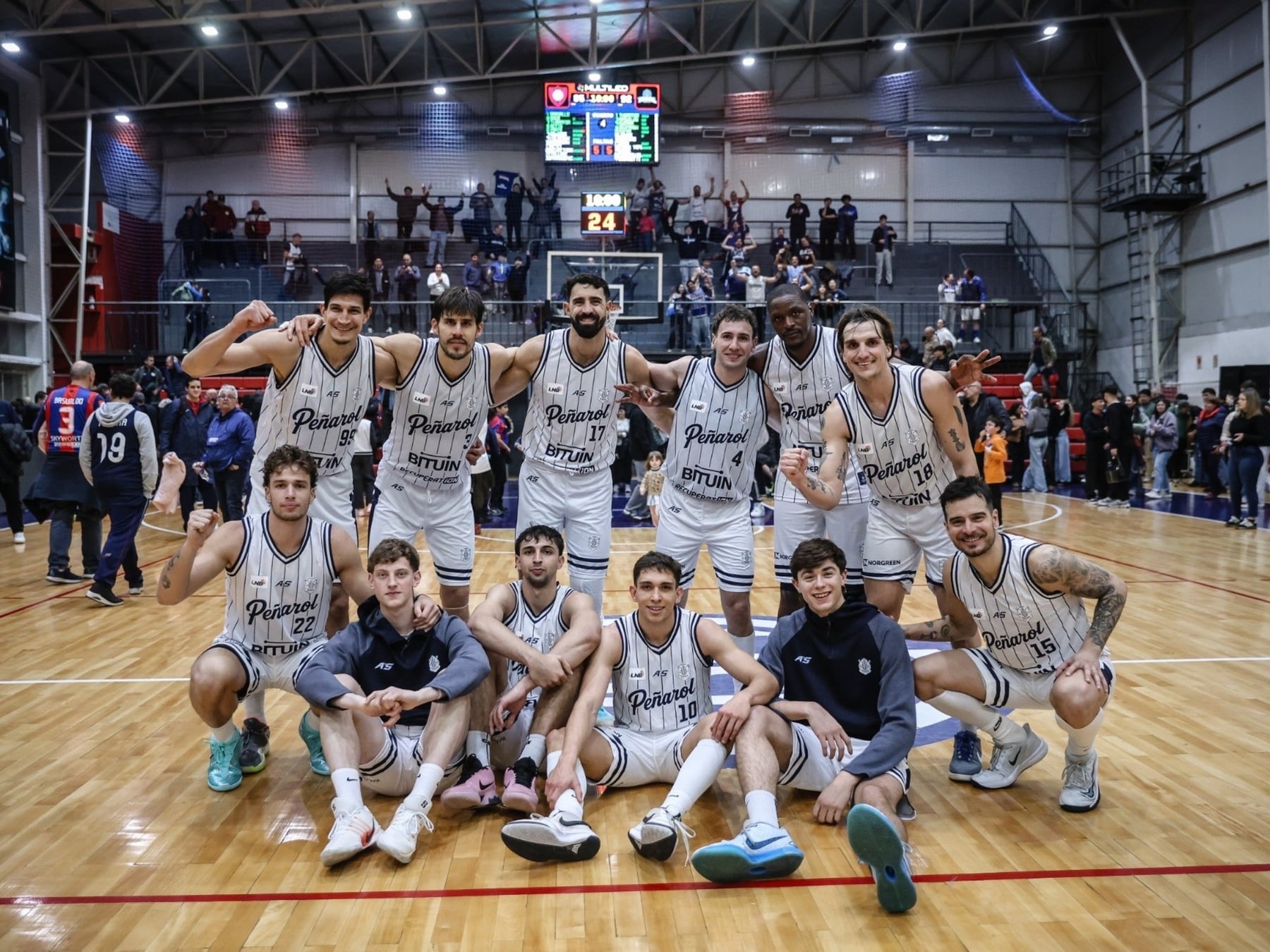 El Albinegro gritó en Boedo: Oberá rompió la mala racha y se llevó un triunfo clave ante el Ciclón