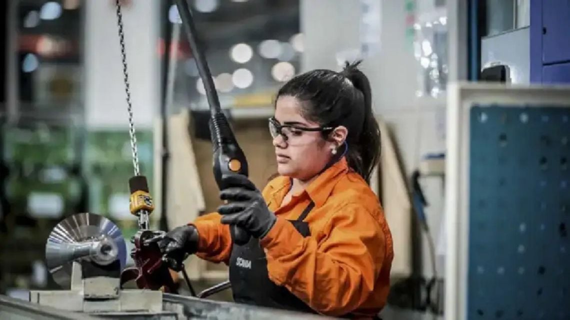 La economía se estancó en agosto: el rebote esperado tras la caída de julio llegó a ser apenas un suspiro