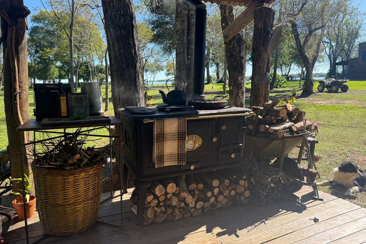 Istilart: la cocina a leña que mantiene viva la tradición en Tres Arroyos