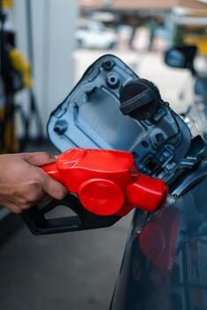Estación de Pergamino deberá pagar $7 millones por cargarle nafta a un auto diésel