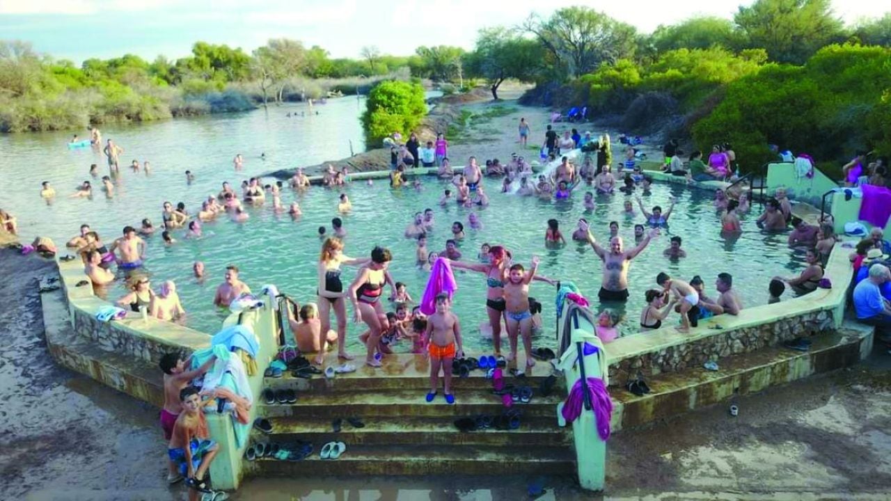 Cinco lugares termales argentinos para combinar agua mineral y naturaleza
